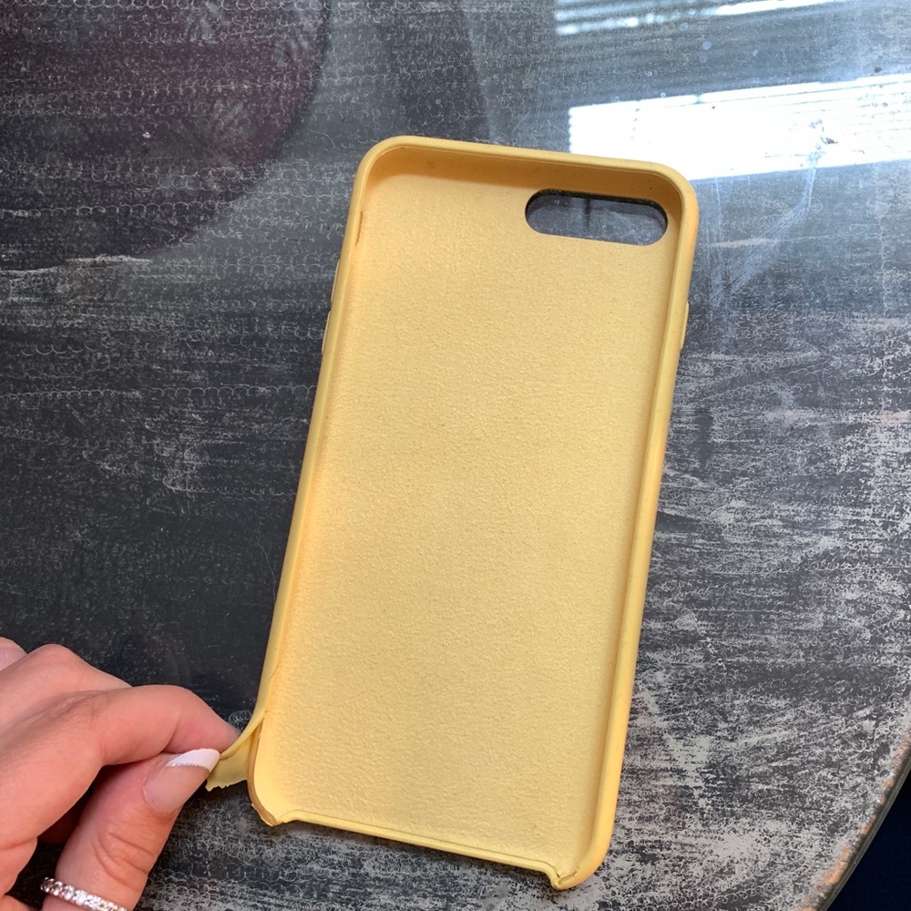 yellow iphone case - Picture 3 of 7